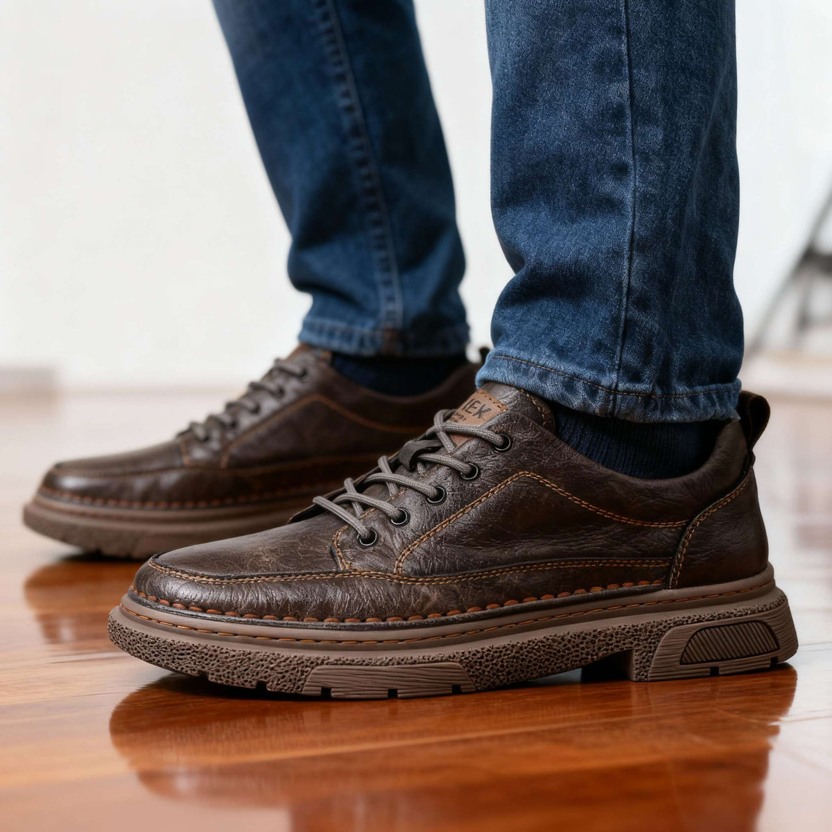 Brendan Leather Sneakers
